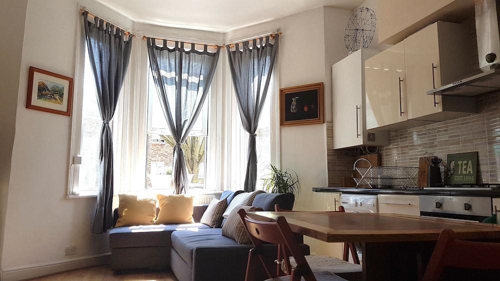 Artistic Pied-A-Terre, Steps From The Tube, Moments From London'S Heart Apartment Exterior foto